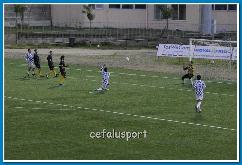121222 Rocca 421_tn.jpg